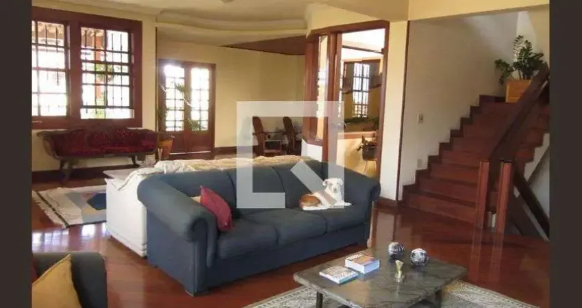 Casa para Venda - Alto Caiçaras, 3 Quartos,  353 m² - Belo Horizonte