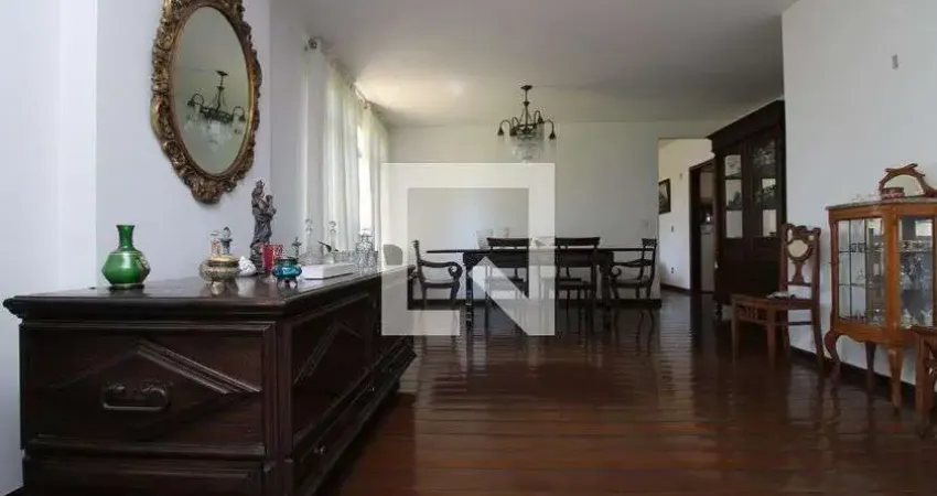 Apartamento para Venda - Santo Antônio, 4 Quartos,  196 m² - Belo Horizonte