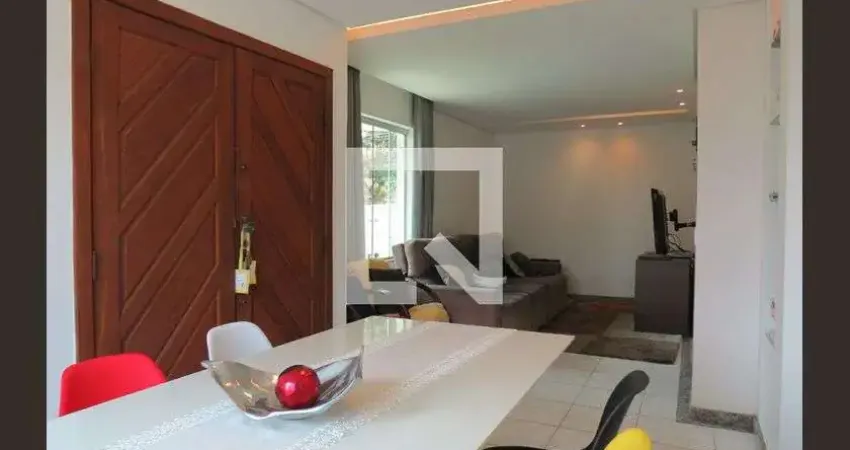 Casa para Venda - Santa Lúcia, 4 Quartos,  234 m² - Belo Horizonte