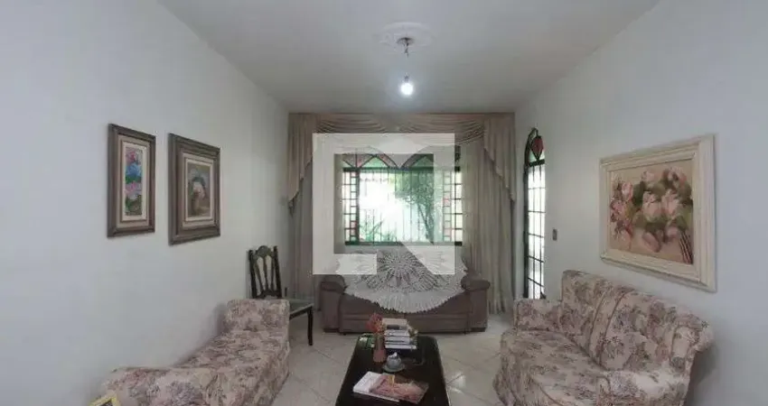 Casa para Venda - Palmares, 3 Quartos,  240 m² - Belo Horizonte