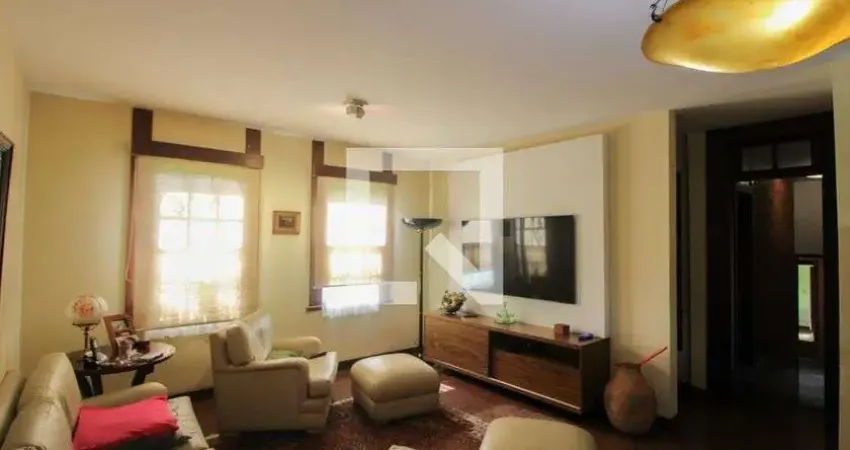 Casa para Venda - São Luíz, 4 Quartos,  2000 m² - Belo Horizonte
