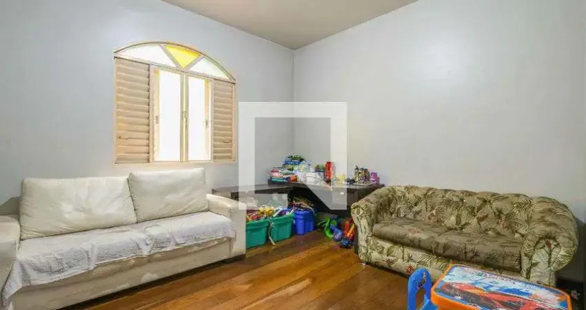 Casa para Venda - Palmares, 5 Quartos,  366 m² - Belo Horizonte