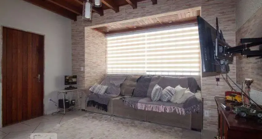 Casa para Venda - Hipica, 3 Quartos,  1000 m² - Porto Alegre