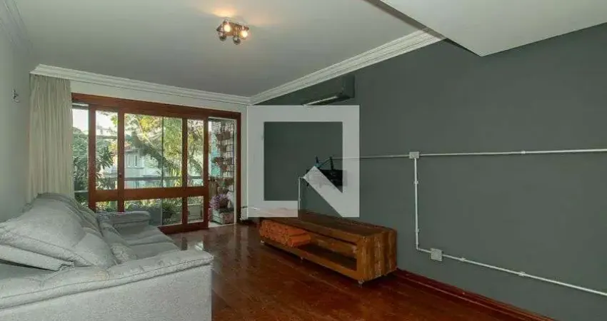 Cobertura para Venda - Moinhos de Vento, 2 Quartos,  211 m² - Porto Alegre