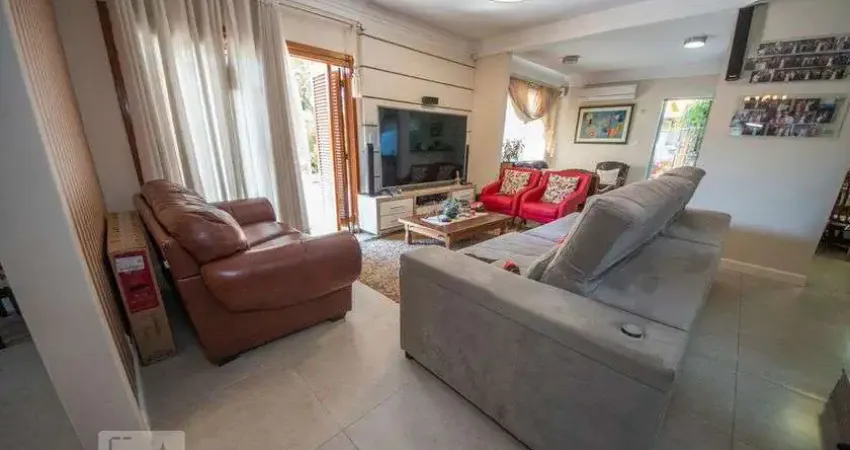 Casa para Venda - Cristo Rei, 3 Quartos,  680 m² - São Leopoldo