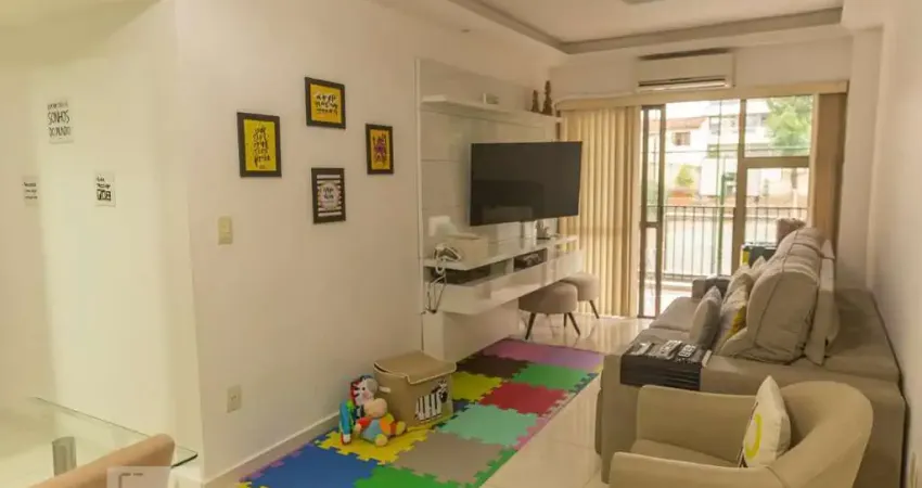 Apartamento para Venda - Freguesia , 3 Quartos,  82 m² - Rio de Janeiro