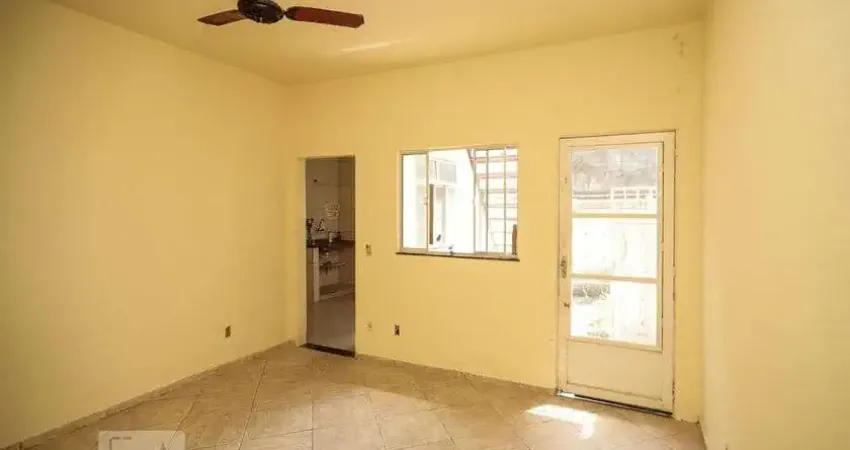 Casa para Venda - Piedade, 2 Quartos,  110 m² - Rio de Janeiro