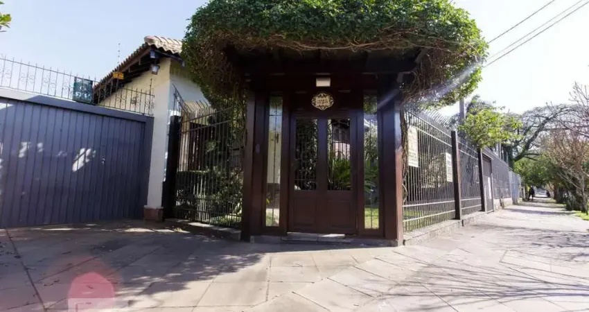 Casa para Venda - São João , 2 Quartos,  120 m² - Porto Alegre