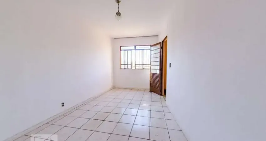 Casa para Venda - Minas Brasil, 3 Quartos,  180 m² - Belo Horizonte