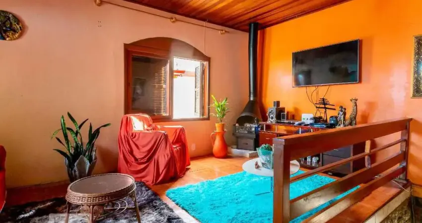 Casa para Venda - Teresópolis, 3 Quartos,  110 m² - Porto Alegre