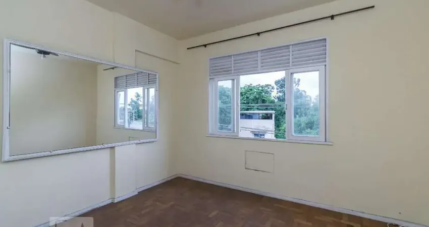 Apartamento para Venda - Penha, 1 Quarto,  50 m² - Rio de Janeiro