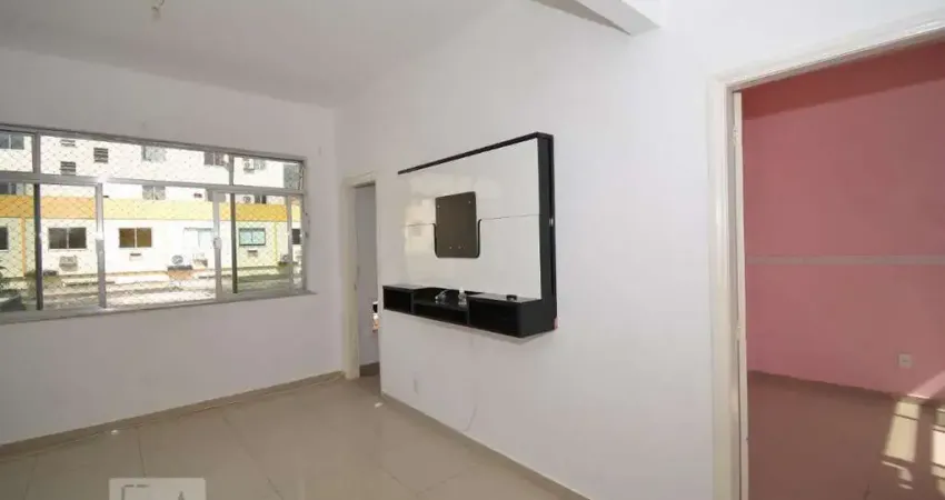 Casa para Venda - Piedade, 2 Quartos,  90 m² - Rio de Janeiro
