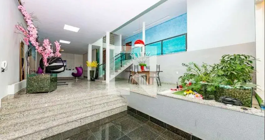 Casa para Venda - Buritis, 3 Quartos,  470 m² - Belo Horizonte