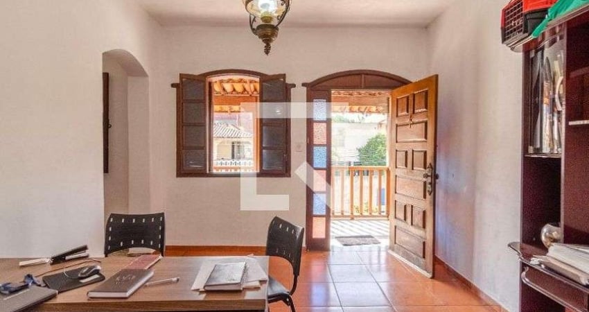 Casa para Venda - Dom Bosco, 3 Quartos,  267 m² - Belo Horizonte