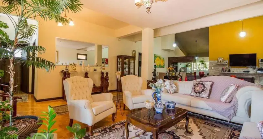 Casa para Venda - Nonoai, 4 Quartos,  294 m² - Porto Alegre