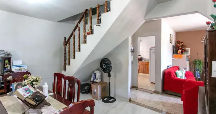 Casa para Venda - São João Batista, 3 Quartos,  250 m² - Belo Horizonte