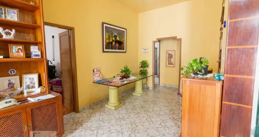 Casa para Venda - Andaraí, 2 Quartos,  120 m² - Rio de Janeiro