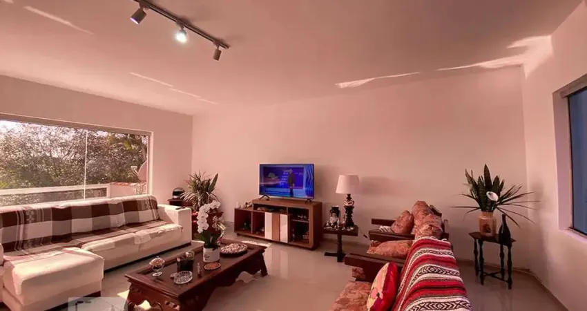 Casa para Venda - Jardim América, 3 Quartos,  270 m² - São Leopoldo