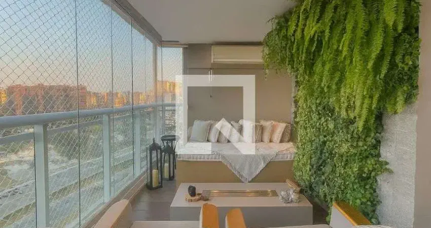 Apartamento para Venda - Água Branca, 3 Quartos,  157 m² - São Paulo
