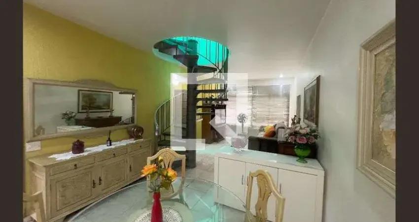 Casa para Venda - Água Branca, 3 Quartos,  165 m² - São Paulo