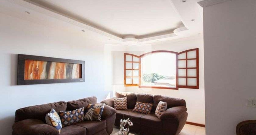 Casa para Venda - Trevo, 3 Quartos,  463 m² - Belo Horizonte