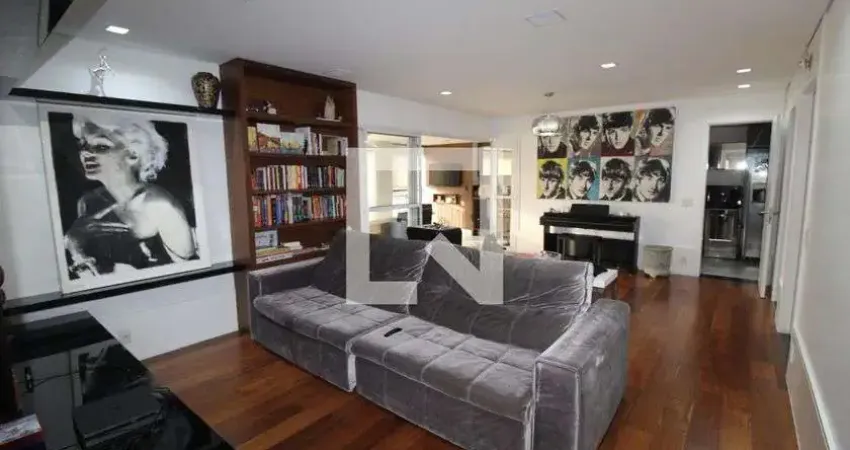 Apartamento para Venda - Vila Mariana, 3 Quartos,  140 m² - São Paulo