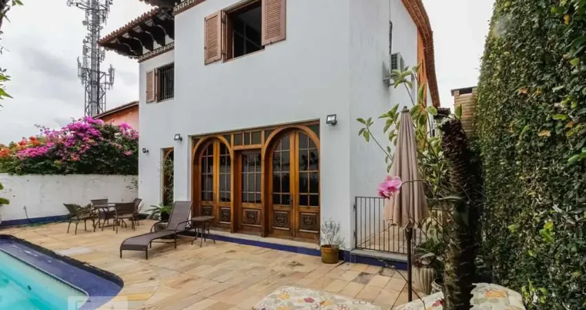 Casa para Venda - Butantã, 4 Quartos,  550 m² - São Paulo