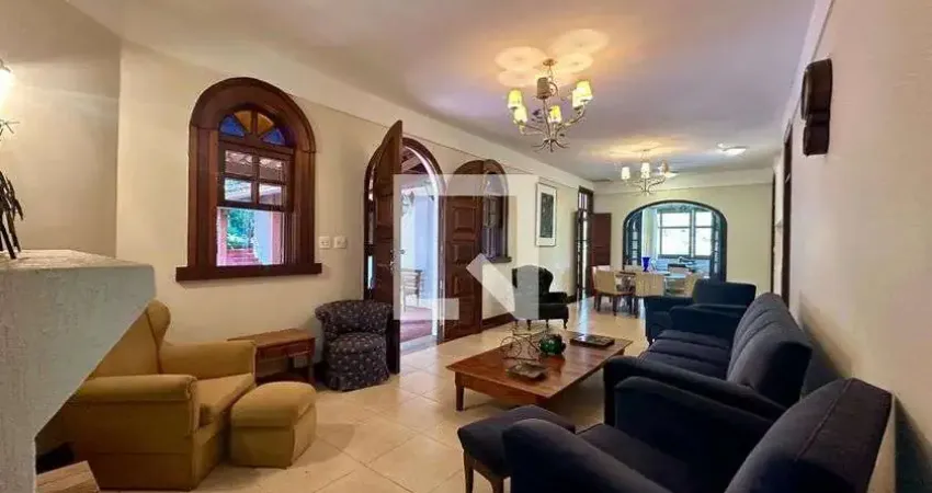 Casa / sobrado em condomínio para venda - retiro do chalé, 6 quartos,  405 m² - brumadinho