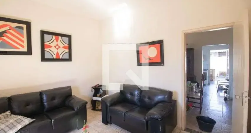 Casa com 3 quartos à venda na Avenida Benjamin Camargos, Alvorada, Contagem