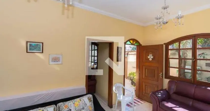 Casa com 5 quartos à venda na Rua Paineiras, Eldorado, Contagem