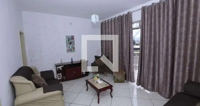 Casa com 4 quartos à venda na Rua Abricós, Eldorado, Contagem