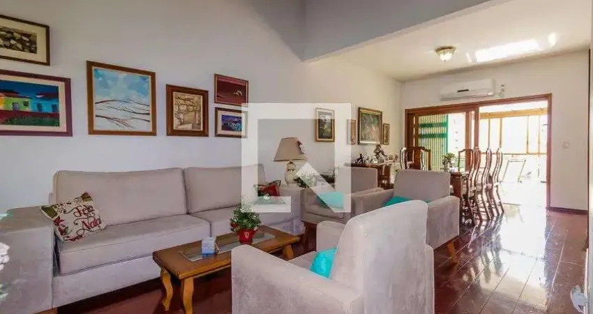 Casa com 4 quartos à venda na Rua Alcebíades Antônio dos Santos, Nonoai, Porto Alegre