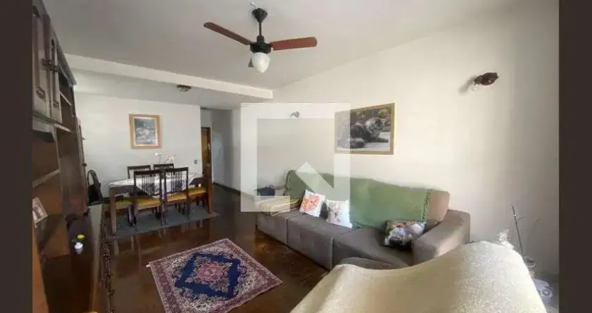 Casa com 3 quartos à venda na Rua Galileu, Campo Belo, São Paulo