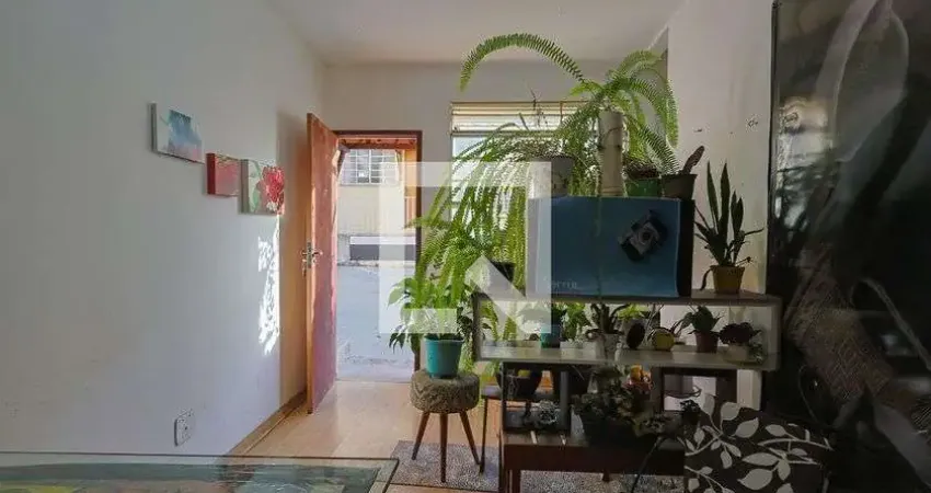 Casa com 2 quartos à venda na Rua Cláudio Gomes de Souza, Palmares, Belo Horizonte