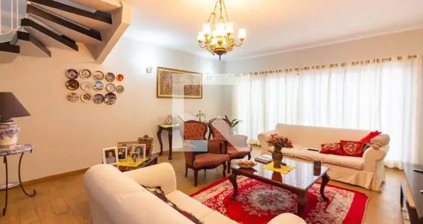 Casa com 3 quartos à venda na Avenida Doutor Carlos de Moraes Barros, Vila Yara, Osasco