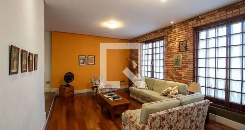 Casa com 3 quartos à venda na Rua Alberto Tanganelli Neto, Butantã, São Paulo