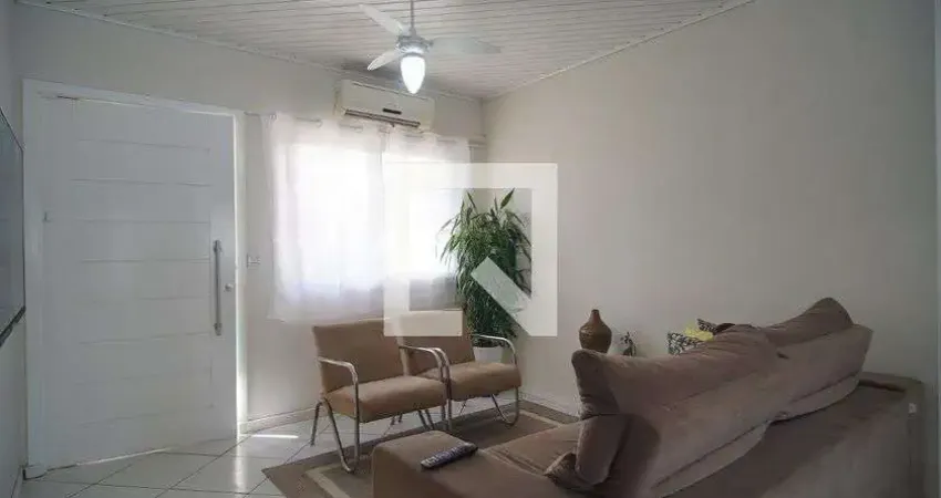 Casa com 3 quartos à venda na Rua Carlos Lanzer, Rondônia, Novo Hamburgo