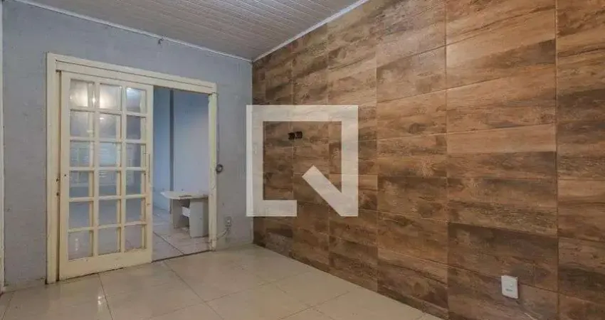 Casa com 2 quartos à venda na Travessa Pantanal, Rubem Berta, Porto Alegre