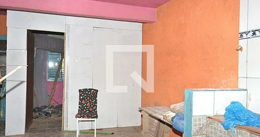 Casa com 2 quartos à venda na Rua Voluntários da Pátria, Navegantes, Porto Alegre