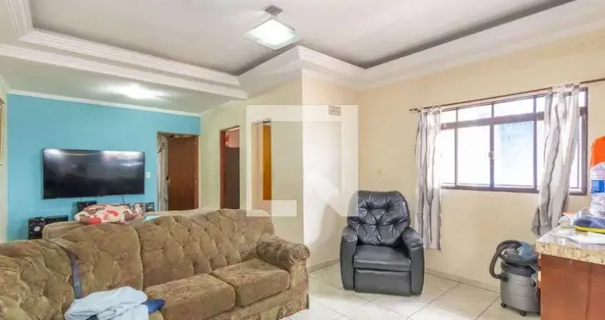 Casa com 2 quartos à venda na Rua Luiz Carlos Prestes, Santa Maria, Osasco