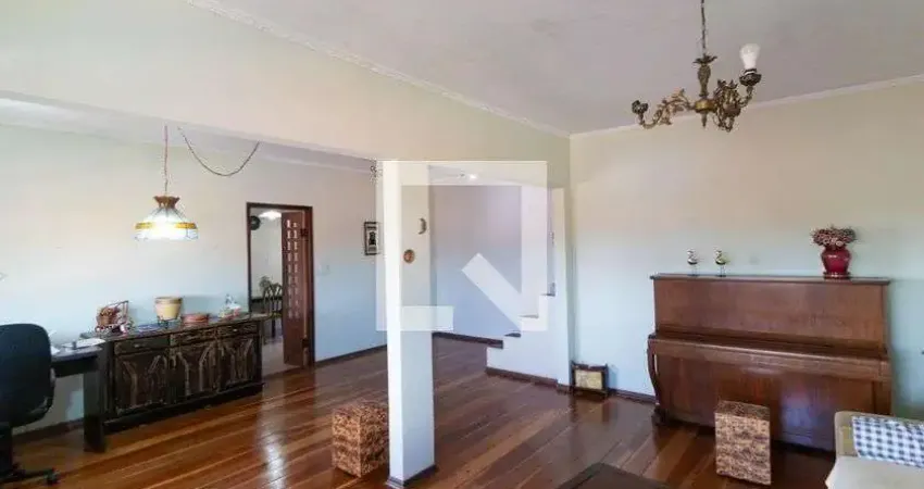 Casa com 3 quartos à venda na Rua Fernandópolis, Cidade Jardim, Campinas