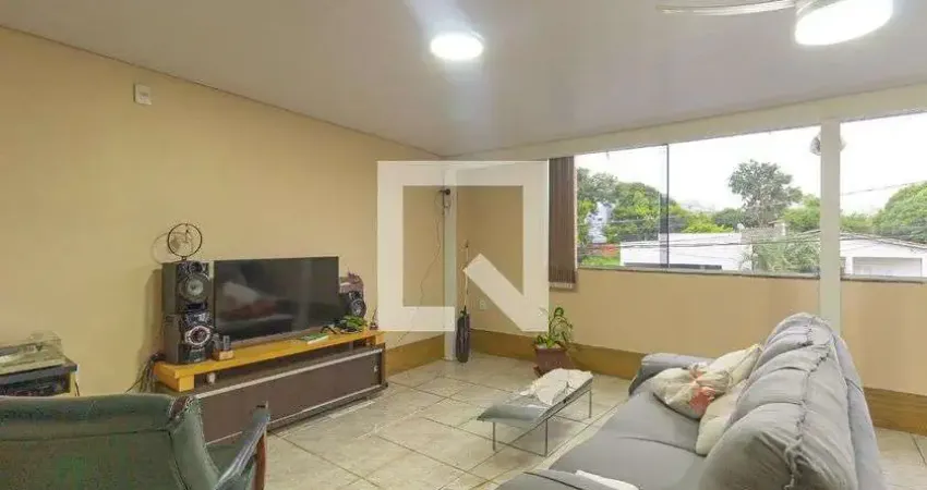 Casa com 2 quartos à venda na Avenida A.j. Renner, Estância Velha, Canoas