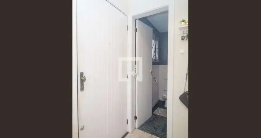 Casa com 4 quartos à venda na Avenida Eduardo Prado, Cavalhada, Porto Alegre