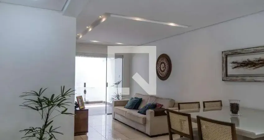 Casa com 3 quartos à venda na Rua José Silveira, Buritis, Belo Horizonte