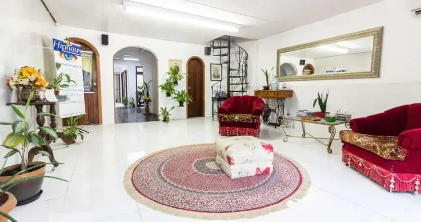 Casa com 3 quartos à venda na Travessa Carmem, Floresta, Porto Alegre