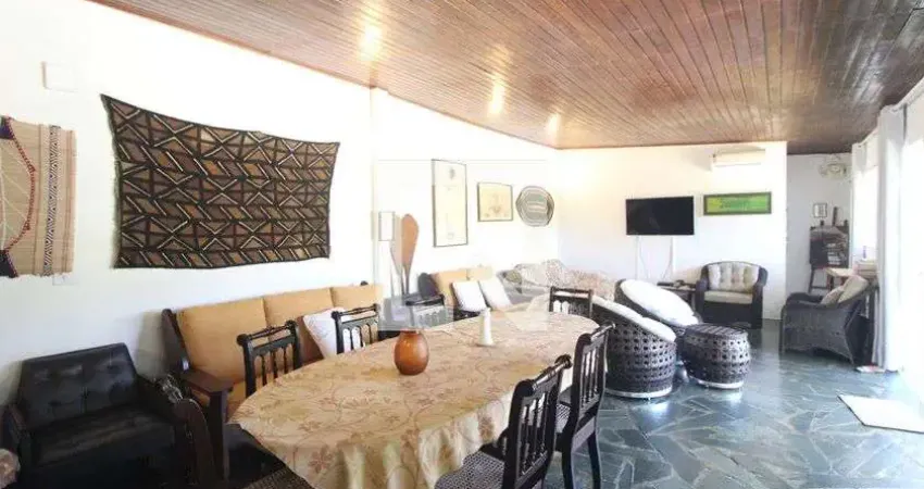 Casa com 1 quarto à venda na Rua Leningrado, Interlagos, São Paulo