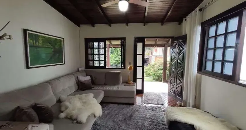 Casa com 4 quartos à venda na Rua das Pedras, São Jorge, Novo Hamburgo