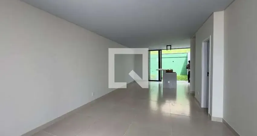 Casa com 3 quartos à venda na Rua Vereador Tancredo Guimarães, Estoril, Belo Horizonte