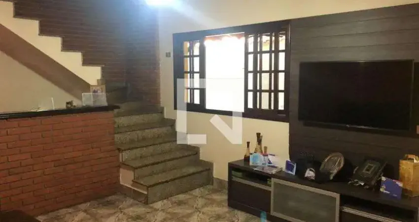 Casa com 3 quartos à venda na Travessa Assunção, Taboão, Guarulhos
