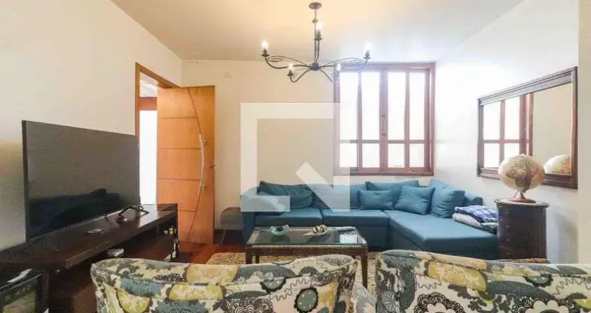 Casa com 2 quartos à venda na Rua Nossa Senhora do Monte Serrat, Butantã, São Paulo